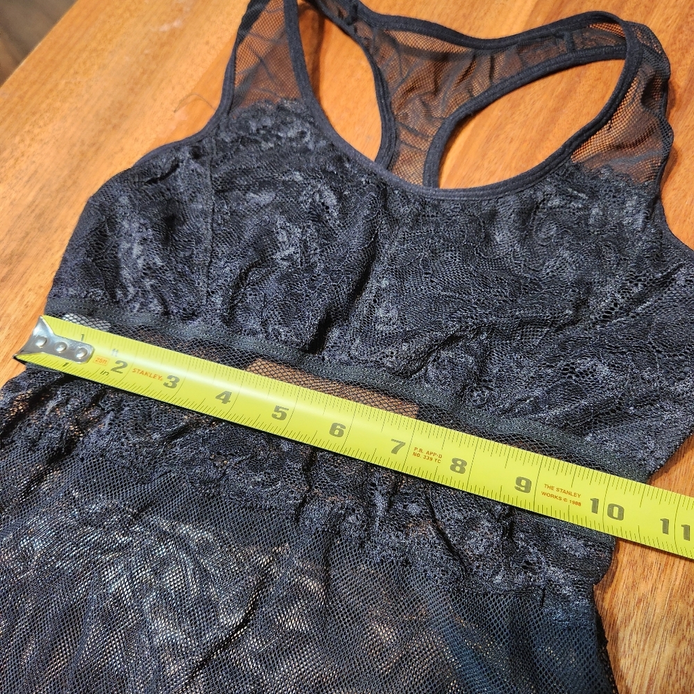 Elegant Black Lace Bodysuit Sz M - Picture 6 of 10